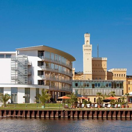 Hotel Vienna House By Wyndham Havelufer Potsdam Exterior foto