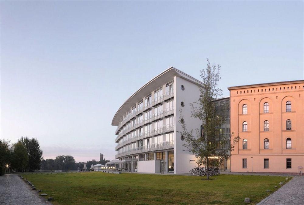 Hotel Vienna House By Wyndham Havelufer Potsdam Exterior foto